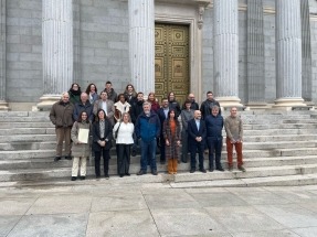 Llegan al Congreso de los Diputados las 12 propuestas para relanzar el autoconsumo Llegan al Congreso de los Diputados las 12 propuestas para relanzar el autoconsumo