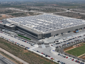 Power Electronics instala autoconsumo y baterías en su cubierta de Valencia