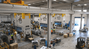 PVH amplía a ocho las fábricas en Cheste, Valencia