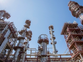 Cepsa Andalucía elige electricidad 100% renovable para la actividad productiva de sus plantas químicas