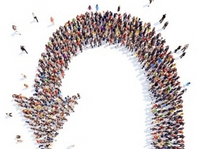 El PSOE se compromete a buscar alternativas para los pequeños inversores que sufrieron el hachazo a las renovables