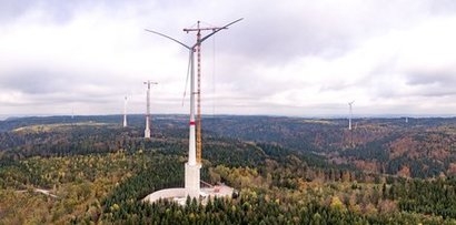 German wind company achieves record for tallest wind turbine