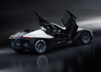 Nissan develops stylish ‘Bladeglider’ EV