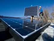 UK government agrees plan to turn rooftops into solar power stations