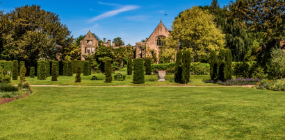 Una compañía británica planea construir la primera planta de energía alimentada con césped 
