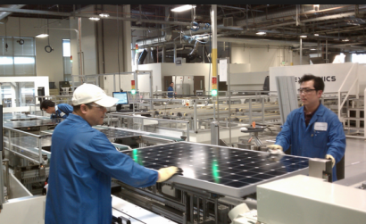 JinkoSolar lidera el ranking mundial de envíos de módulos fotovoltaicos