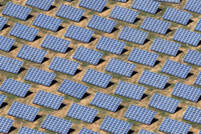 UNEF quiere dos subastas tecnológicamente neutras al año