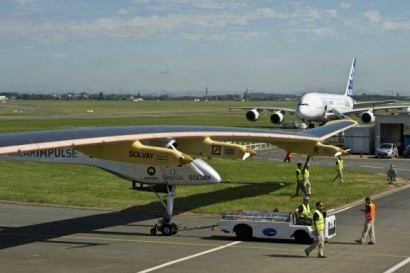 Solar Impulse set to fly back to Switzerland from Paris Air Show Friday