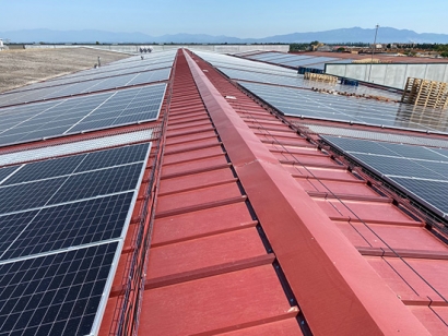 Un autoconsumo con módulos que se pueden instalar con total libertad de orientación e inclinación