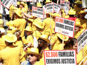 Anpier exige la dimisión del ministro Nadal