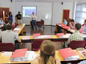 Soltec lanza 20 becas de formación en energía solar