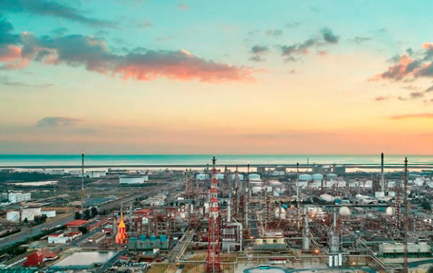 Moeve Reaches FID to Begin Construction of Southern Europe’s Largest Green Hydrogen Project