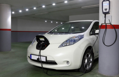 Puntos de carga para vehículo eléctrico a coste cero en comunidades de vecinos