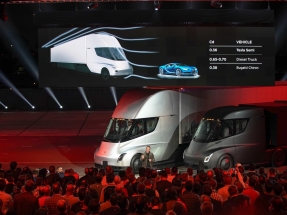 Tesla desvela su camión eléctrico y adelanta el futuro