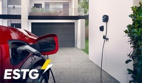 Paneles solares y vehículos eléctricos: la combinación perfecta