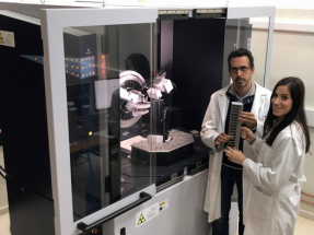 Cáscaras de almendra, un residuo que puede revolucionar las baterías de los coches eléctricos