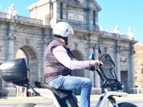 ioscoot, la compañía de motosharing, alternativa en dos ruedas a la movilidad eléctrica compartida