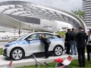 EIGHT unveils new solar charging station at BMW Welt