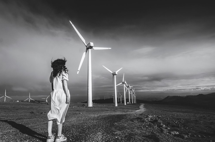 Mujeres del sector eólico desmontan mitos en una campaña por el 8M organizada por la AEE