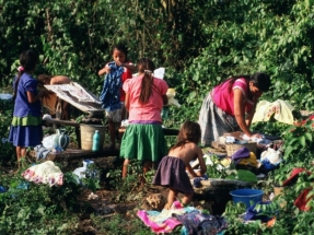 Las mujeres, víctimas principales de las consecuencias del cambio climático