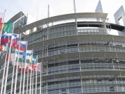 Los eurodiputados discuten medidas para limitar el impacto de la subida del precio de la luz