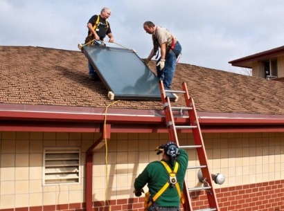 Presentan una certificación para instaladores de sistemas solares térmicos 