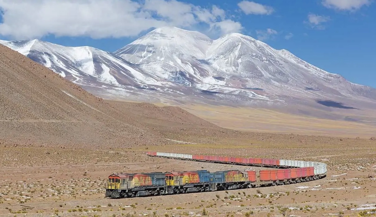 El proceso de transición energética y digital podría multiplicar por seis la demanda global de minerales críticos en 2040